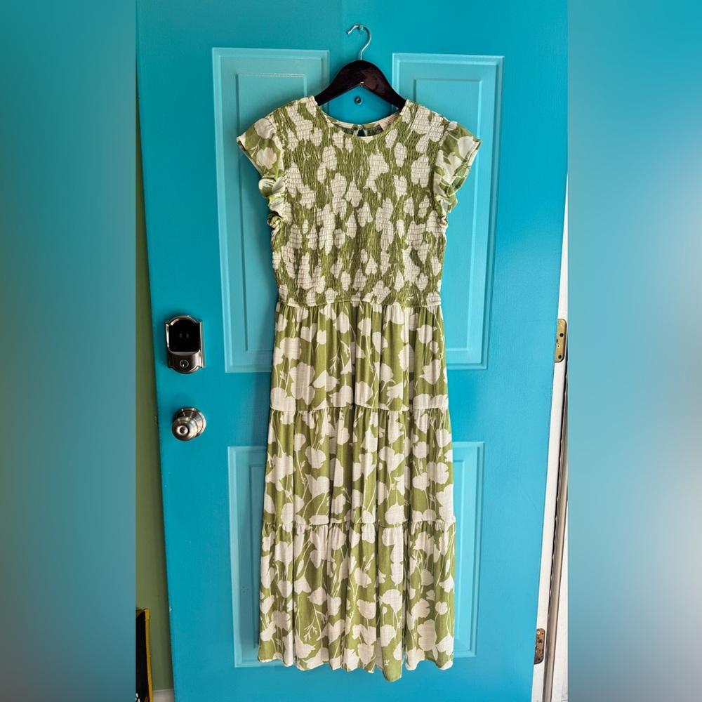 Sweet Wanderer Olive and Ivory Textured Dress